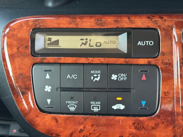 N-BOXカスタム G ターボSSパッケージ 無限マフラー 無限グリル 零1000チャンバー 両側電動スライド ナビ バックカメラ Bluetooth DTV スマートキー オートライト ディスチャージ パドルシフト 革巻ステアリング 特別仕様車(32枚目)