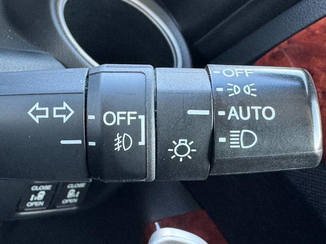 N-BOXカスタム G ターボSSパッケージ 無限マフラー 無限グリル 零1000チャンバー 両側電動スライド ナビ バックカメラ Bluetooth DTV スマートキー オートライト ディスチャージ パドルシフト 革巻ステアリング 特別仕様車(35枚目)