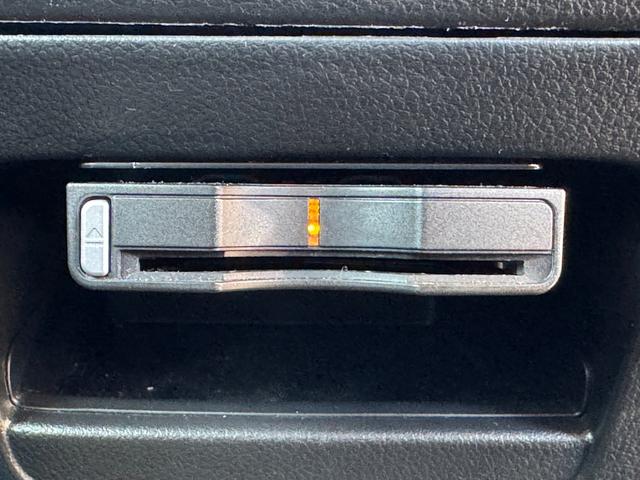 N-BOXカスタム G ターボSSパッケージ 無限マフラー 無限グリル 零1000チャンバー 両側電動スライド ナビ バックカメラ Bluetooth DTV スマートキー オートライト ディスチャージ パドルシフト 革巻ステアリング 特別仕様車(38枚目)