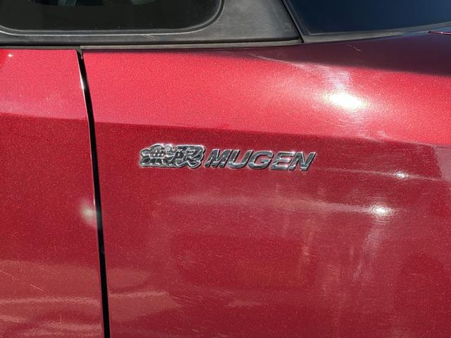 N-BOXカスタム G ターボSSパッケージ 無限マフラー 無限グリル 零1000チャンバー 両側電動スライド ナビ バックカメラ Bluetooth DTV スマートキー オートライト ディスチャージ パドルシフト 革巻ステアリング 特別仕様車(56枚目)