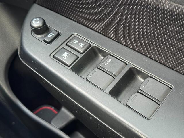 スイフトスポーツ ベースグレード 6速MT 純正フルエアロ 社外16インチホイール ディスプレイオーディオ BLUETOOTH スマートキー プッシュスタート オートライト ディスチャージ 革巻きステアリング デジタルミラー型ドラレコ(31枚目)