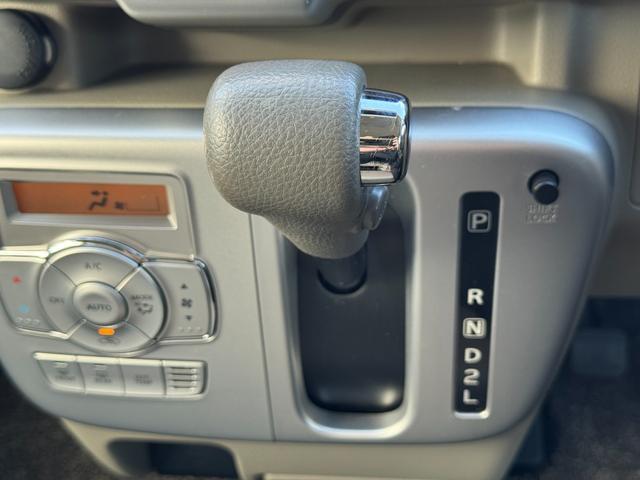 エブリイワゴン PZターボスペシャル 1オーナー デュアルカメラブレーキサポート 両側パワースライド リアソナー 純正ナビ バックカメラ BLUETOOTH フルセグTV スマートキー プッシュスタート ETC フットイルミ ISOFIX(26枚目)