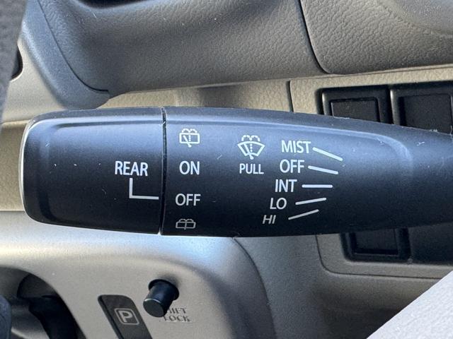 エブリイワゴン PZターボスペシャル 1オーナー デュアルカメラブレーキサポート 両側パワースライド リアソナー 純正ナビ バックカメラ BLUETOOTH フルセグTV スマートキー プッシュスタート ETC フットイルミ ISOFIX(27枚目)