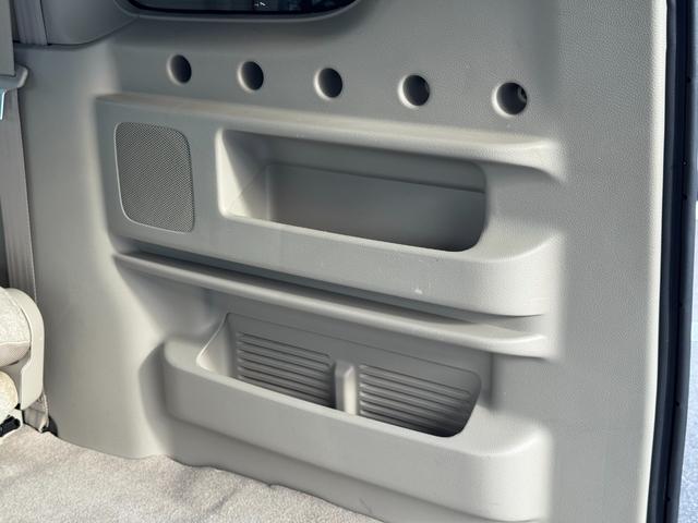 エブリイワゴン PZターボスペシャル 1オーナー デュアルカメラブレーキサポート 両側パワースライド リアソナー 純正ナビ バックカメラ BLUETOOTH フルセグTV スマートキー プッシュスタート ETC フットイルミ ISOFIX(38枚目)