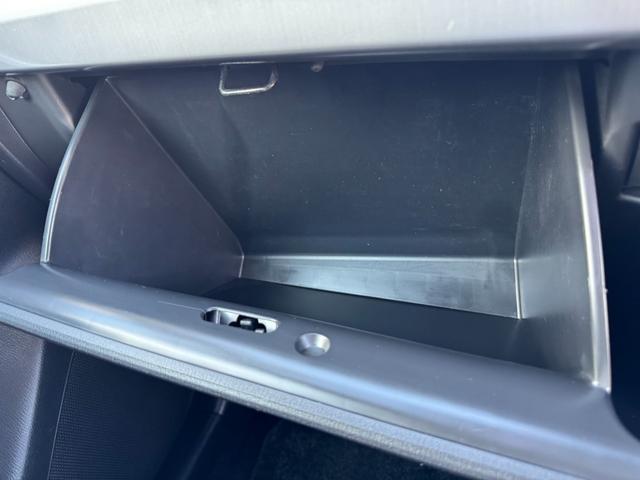 ＣＸ－５ ＸＤ　プロアクティブ　４ＷＤ　後期型　オプション１９インチホイール　純正ナビ　バックカメラ　フルセグＴＶ　ＢＬＵＥＴＯＯＴＨ　スマートキー　プッシュスタート　オートライト　ＬＥＤヘッドライト＆フォグ（39枚目）