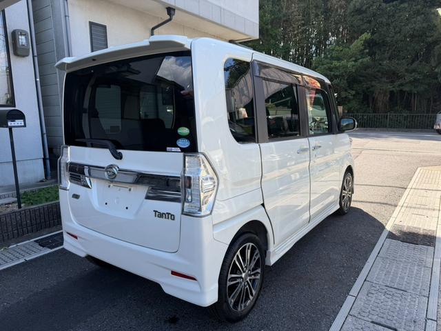 タント カスタムRS トップエディションSA SDナビゲーション フルセグテレビ バックカメラ DVD視聴可能 スマートキー プッシュスタート ETC 両側パワースライドドア ハーフレザーシート レーダーブレーキサポート 純正15インチアルミ(9枚目)