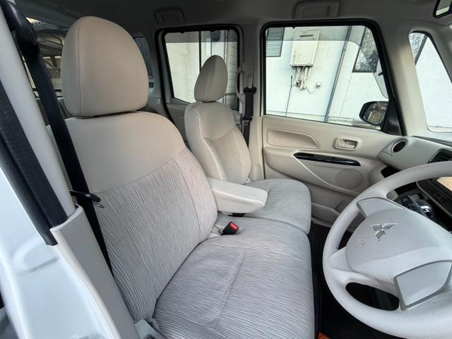 eKスペース G ナビゲーション フルセグテレビ Bluetooth.A アラウンドビューモニター DVD視聴可能 左パワースライドドア ETC プッシュスタート スマートキー 純正アルミ タイミングチェーン式(30枚目)