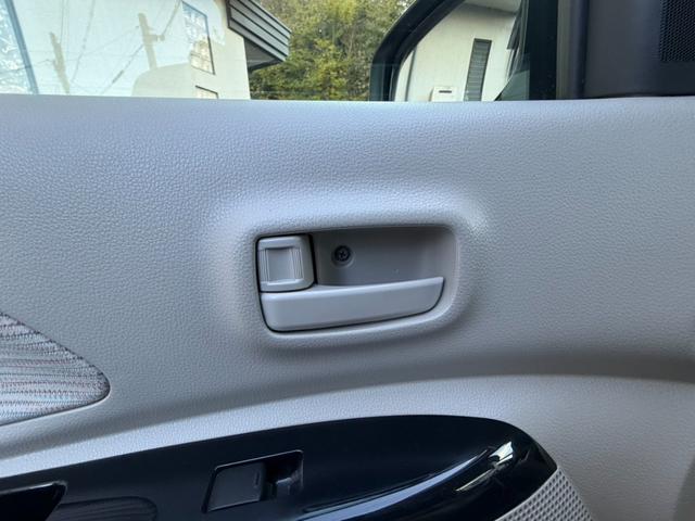 eKスペース G ナビゲーション フルセグテレビ Bluetooth.A アラウンドビューモニター DVD視聴可能 左パワースライドドア ETC プッシュスタート スマートキー 純正アルミ タイミングチェーン式(41枚目)