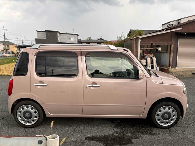 ミラココア ココアプラスＧ　バックカメラ　スマートキー　電動格納ミラー　ベンチシート　ＣＶＴ　盗難防止システム　ＡＢＳ　ＣＤ　ルーフレール　衝突安全ボディ　エアコン　パワーステアリング　パワーウィンドウ　運転席エアバッグ（14枚目）