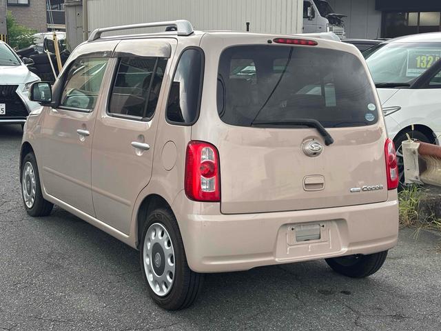 ミラココア ココアプラスＧ　バックカメラ　スマートキー　電動格納ミラー　ベンチシート　ＣＶＴ　盗難防止システム　ＡＢＳ　ＣＤ　ルーフレール　衝突安全ボディ　エアコン　パワーステアリング　パワーウィンドウ　運転席エアバッグ（16枚目）