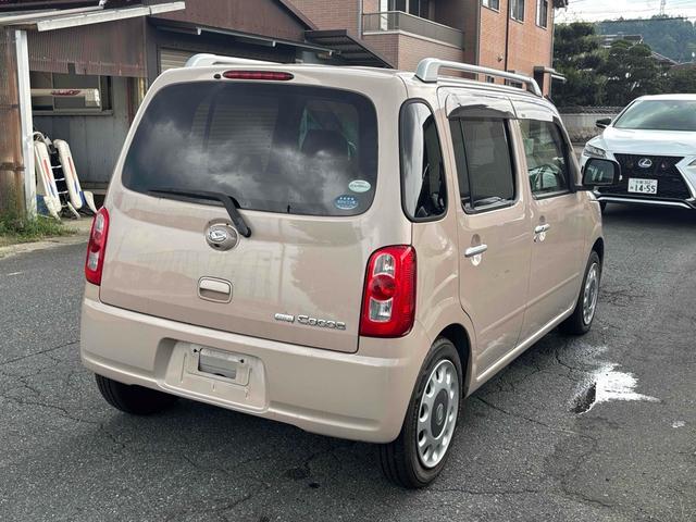 ミラココア ココアプラスＧ　バックカメラ　スマートキー　電動格納ミラー　ベンチシート　ＣＶＴ　盗難防止システム　ＡＢＳ　ＣＤ　ルーフレール　衝突安全ボディ　エアコン　パワーステアリング　パワーウィンドウ　運転席エアバッグ（18枚目）