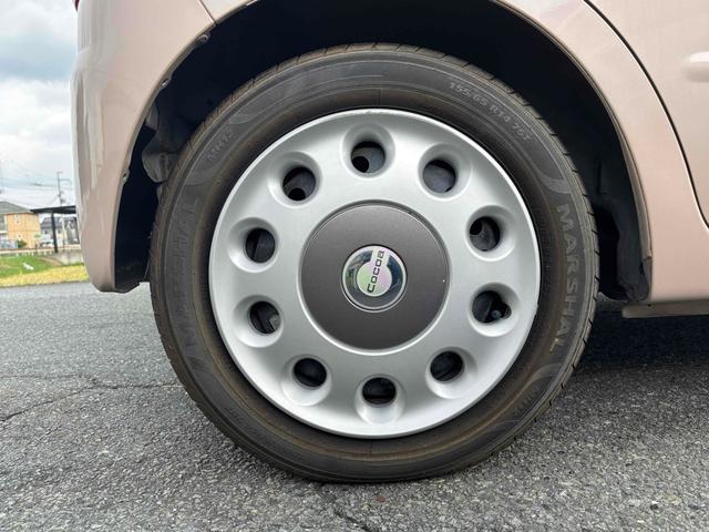 ミラココア ココアプラスＧ　バックカメラ　スマートキー　電動格納ミラー　ベンチシート　ＣＶＴ　盗難防止システム　ＡＢＳ　ＣＤ　ルーフレール　衝突安全ボディ　エアコン　パワーステアリング　パワーウィンドウ　運転席エアバッグ（30枚目）