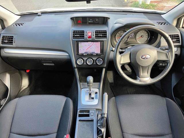 インプレッサスポーツ 1.6i-L ドライブレコーダー ETC バックカメラ ナビ TV アルミホイール キーレスエントリー 電動格納ミラー CVT 盗難防止システム ABS ESC CD エアコン パワーステアリング パワーウィンドウ(2枚目)