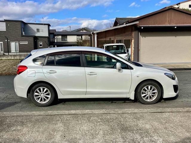 インプレッサスポーツ 1.6i-L ドライブレコーダー ETC バックカメラ ナビ TV アルミホイール キーレスエントリー 電動格納ミラー CVT 盗難防止システム ABS ESC CD エアコン パワーステアリング パワーウィンドウ(15枚目)