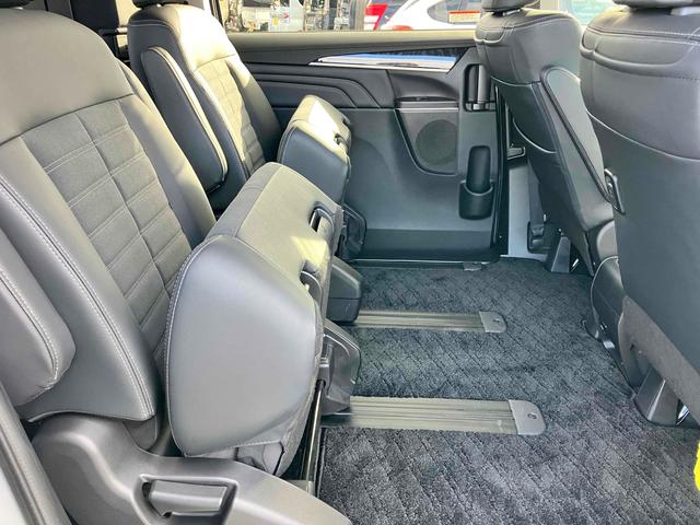 デリカＤ：５ シャモニー　４ＷＤ　ＥＴＣ　全周囲カメラ　ナビ　ＴＶ　クリアランスソナー　オートクルーズコントロール　レーンアシスト　衝突被害軽減システム　両側電動スライドドア　オートライト　ＬＥＤヘッドランプ　電動リアゲート（42枚目）