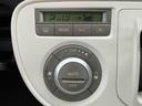ミラココア ココアプラスＧ　バックカメラ　スマートキー　電動格納ミラー　ベンチシート　ＣＶＴ　盗難防止システム　ＡＢＳ　ＣＤ　ルーフレール　衝突安全ボディ　エアコン　パワーステアリング　パワーウィンドウ　運転席エアバッグ（5枚目）
