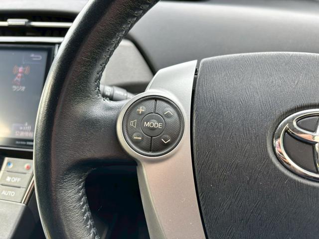 プリウス Gツーリングセレクション ユーザー買取・アルパイン9型SDナビ・フルセグTV・バックモニター・ETC・アルパインリアモニター・前後ドライブレコーダー・ハーフレザーシート・パワーシート・LEDヘッドライト・フォグライト(9枚目)