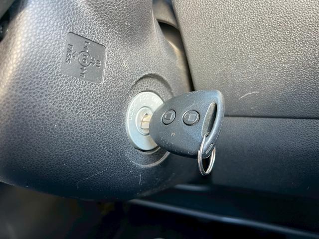 ハイゼットカーゴ クルーズターボＳＡＩＩＩ　ユーザー買取・パナソニックＳＤナビ・フルセグＴＶ・バックモニター・ＥＴＣ・スマートアシスト３・Ｒコーナーセンサー・ターボ車・パートタイム４ＷＤ・ハイルーフ・オーバーヘッドシェルフ・オートハイビーム（10枚目）