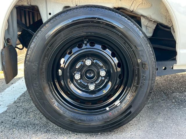 ハイゼットカーゴ クルーズターボＳＡＩＩＩ　ユーザー買取・パナソニックＳＤナビ・フルセグＴＶ・バックモニター・ＥＴＣ・スマートアシスト３・Ｒコーナーセンサー・ターボ車・パートタイム４ＷＤ・ハイルーフ・オーバーヘッドシェルフ・オートハイビーム（15枚目）