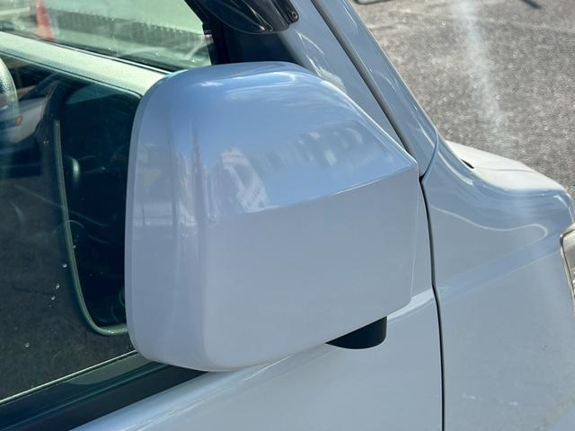 ハイゼットカーゴ クルーズターボＳＡＩＩＩ　ユーザー買取・パナソニックＳＤナビ・フルセグＴＶ・バックモニター・ＥＴＣ・スマートアシスト３・Ｒコーナーセンサー・ターボ車・パートタイム４ＷＤ・ハイルーフ・オーバーヘッドシェルフ・オートハイビーム（16枚目）