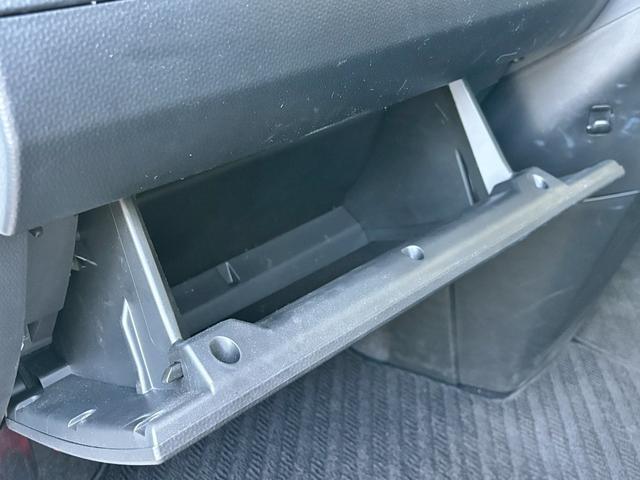 ルーミー カスタムG ワンオーナー・純正9型ディスプレイオーディオ・フルセグTV・パノラミックビューモニター・ビルトインETC・スマートアシスト・ウェルカム両側パワースライドドア・LEDヘッドライト・LEDフォグライト(13枚目)