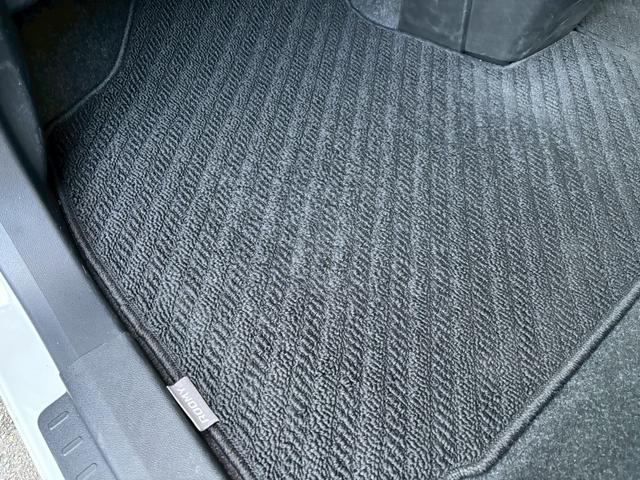 ルーミー カスタムG ワンオーナー・純正9型ディスプレイオーディオ・フルセグTV・パノラミックビューモニター・ビルトインETC・スマートアシスト・ウェルカム両側パワースライドドア・LEDヘッドライト・LEDフォグライト(14枚目)