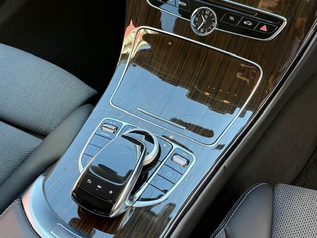 Cクラス C200アバンギャルド ユーザー買取・メーカー8.4ワイドディスプレイHDDナビ・フルセグTV・バックモニター・ETC・レーダーセーフティパッケージ・ベーシックパッケージ・アダプティブハイビームアシストプラス・キーレスゴー(6枚目)