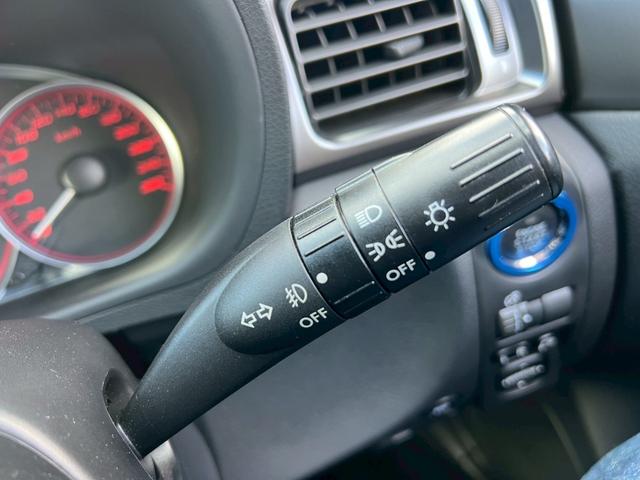 インプレッサ WRX STi ユーザー買取・パナソニックSDナビ・フルセグTV・ETC・6速ミッション・ツインスクロールターボ・4WD・アルカンターラバケットハーフレザーシート・パワーシート・ブリッツ車高調・純正エアロ・18AW(12枚目)