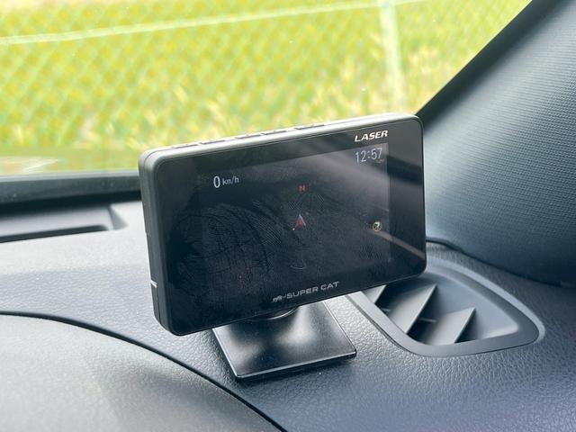 インプレッサ WRX STi ユーザー買取・パナソニックSDナビ・フルセグTV・ETC・6速ミッション・ツインスクロールターボ・4WD・アルカンターラバケットハーフレザーシート・パワーシート・ブリッツ車高調・純正エアロ・18AW(13枚目)