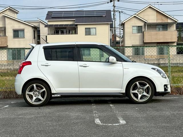 スイフト スポーツ　ユーザー買取・ＲＥＣＡＲＯ製シート・ＥＮＫＥＩＲａｃｉｎｇ１７インチＡＷ・社外ＭＯＭＯステアリング・純正ＨＩＤヘッドライト・フォグライト・オートエアコン・キーレススタートシステム・純正エアロパーツ（25枚目）