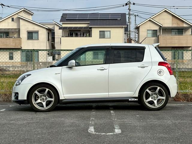 スイフト スポーツ　ユーザー買取・ＲＥＣＡＲＯ製シート・ＥＮＫＥＩＲａｃｉｎｇ１７インチＡＷ・社外ＭＯＭＯステアリング・純正ＨＩＤヘッドライト・フォグライト・オートエアコン・キーレススタートシステム・純正エアロパーツ（26枚目）