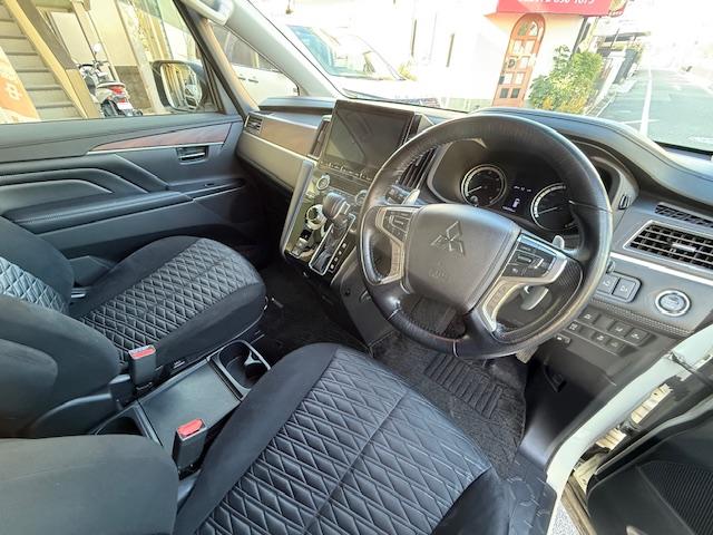 デリカＤ：５ Ｐ　ユーザー買取・純正１０型ＳＤナビ・フルセグＴＶ・パノラミックビューモニター・ＥＴＣ・アルパインフリップダウン・Ｅアシスト・ワンタッチ開閉機能付両側パワースライド・パワーバックドア・電動サイドステップ（20枚目）