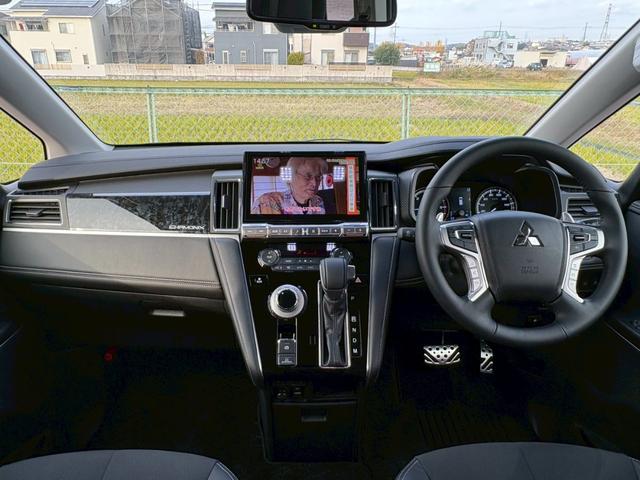 デリカD:5 シャモニー ワンオーナー・アルパイン10型SDナビ・フルセグTV・パノラミックビューモニター・アルパインフリップダウンモニター・Eアシスト・両側パワースライド・パワーバックドア・電動サイドステップ・ハーフレザー(26枚目)