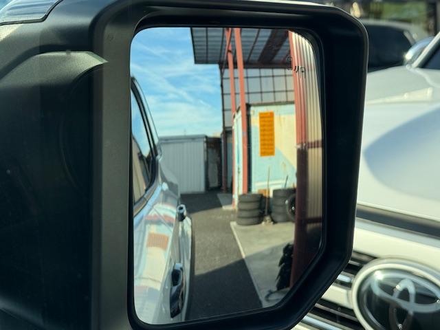 ランドクルーザー２５０ ＺＸ　ワンオーナー・１２．３型ディスプレイオーディオプラス・フルセグＴＶ・パノラミックビューモニター・ＪＢＬプレミアムサウンド・ダークチェスナット革シート・ムーンルーフ・ルーフレール・マルチテレインモニター（23枚目）