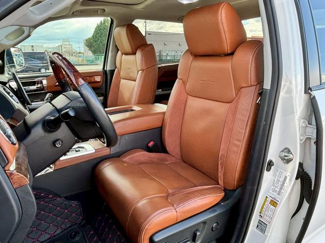 タンドラ クルーマックス　１７９４エディション　新車並行車・２０２０年モデル・アルパイン１１型ナビ・フルセグＴＶ・バックモニター・ＥＴＣ・茶革シート・サンルーフ・社外２０インチＡＷ・オーバーフェンダー・社外Ｆバンパーガード・オートステップ（20枚目）