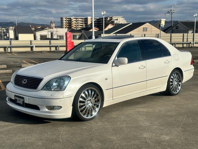 ＬＳ４３０ 　サンルーフ／フルセグ／バックカメラ／コーナーセンサー／ＥＴＣ／シートヒータークーラー／社外１９インチホイール／エアサスコントローラー／ハーフエアロ／革シート（34枚目）