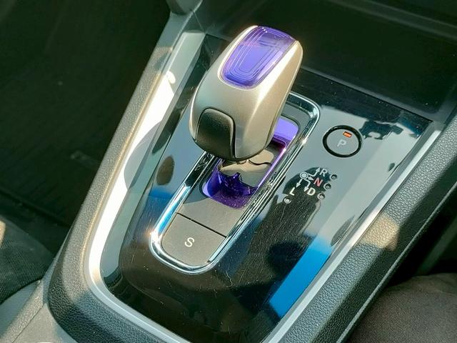 シャトル ハイブリッドＸ　ＳＤナビ　リアカメラ　フルセグ　スマートキー　ＬＥＤヘッドライト　衝突軽減ブレーキ　クルコン　Ｂｌｕｅｔｏｏｔｈ　ＥＴＣ　社外アルミ（30枚目）