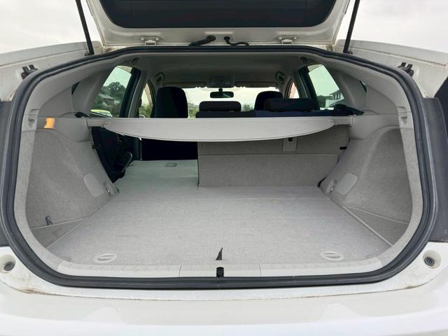 プリウス Sツーリングセレクション SDナビ リアカメラ フルセグ スマートキー LEDヘッドライト フォグランプ Bluetooth 純正17インチアルミ ETC(41枚目)