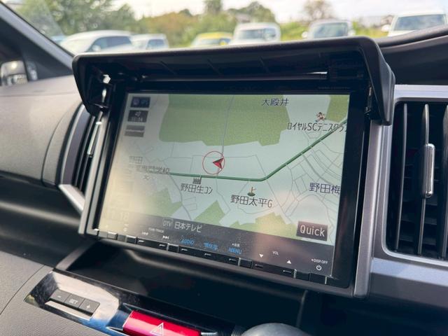 ステップワゴンスパーダ Ｚ　メモリーナビ　リアカメラ　フルセグ　フリップダウンモニター　スマートキー　ＨＩＤヘッドライト　両側パワスラ　社外１８インチアルミ　ＥＴＣ　純正アルミ（冬タイヤ）積込（20枚目）