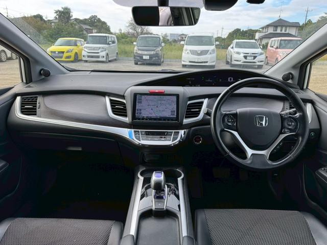 ジェイド ハイブリッドＸ　メモリーナビ　リアカメラ　フルセグ　スマートキー　ＬＥＤヘッドライト　衝突軽減ブレーキ　ドラレコ　クルコン　純正１７インチアルミ　ＥＴＣ（18枚目）