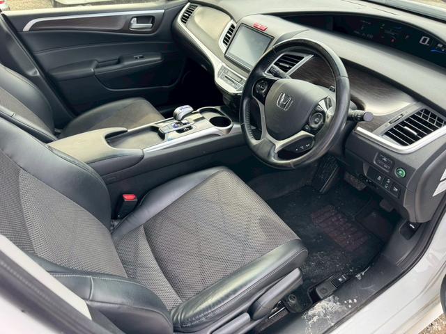 ジェイド ハイブリッドＸ　メモリーナビ　リアカメラ　フルセグ　スマートキー　ＬＥＤヘッドライト　衝突軽減ブレーキ　ドラレコ　クルコン　純正１７インチアルミ　ＥＴＣ（26枚目）