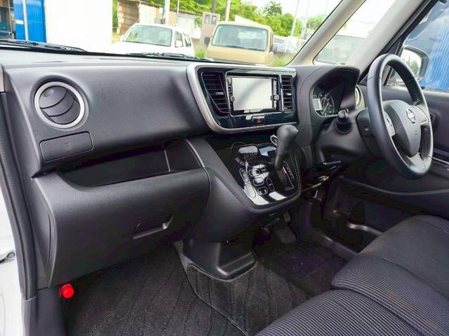 デイズルークス ハイウェイスター　Ｘ　ＳＤナビ　アラウンドビューモニター　フルセグ　スマートキー　ＬＥＤヘッドライト　衝突軽減ブレーキ　両側パワスラ　Ｂｌｕｅｔｏｏｔｈ　ＵＳＢ　社外アルミ　ＥＴＣ（48枚目）