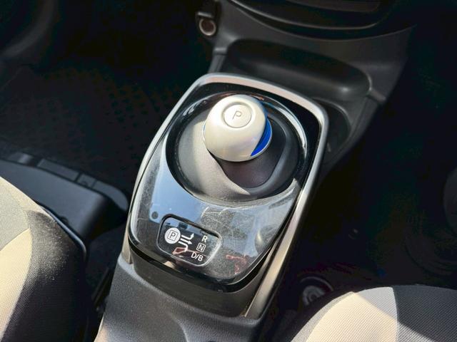 ノート e-パワー X メモリーナビ フルセグTV スマートキー 衝突軽減ブレーキ Bluetooth 社外14インチアルミ ETC(24枚目)