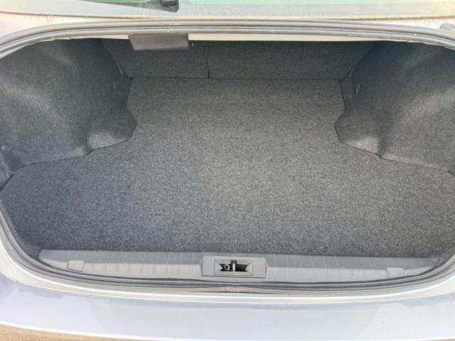 レガシィB4 リミテッド 4WD メモリーナビ フルセグTV リアカメラ スマートキー LEDヘッドライト 衝突軽減ブレーキ 前ドラレコ 革シート シートヒーター Bluetooth ACC 純正18インチアルミ ETC(43枚目)