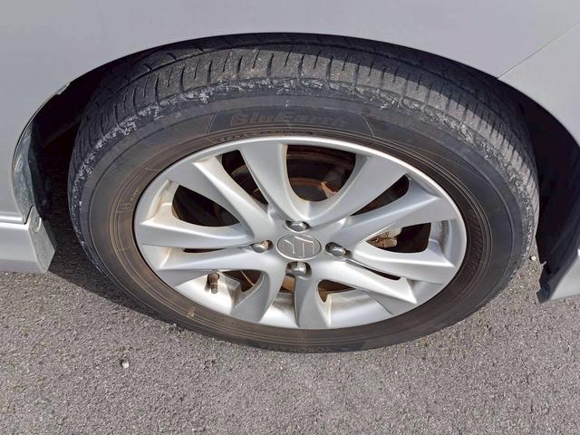 ソリオ ハイブリッドＭＺ　ＳＤナビ　フルセグＴＶ　リアカメラ　スマートキー　ＨＩＤヘッドライト　衝突軽減ブレーキ　両側パワスラ　前後ドラレコ　シートヒーター　Ｂｌｕｅｔｏｏｔｈ　ＡＣＣ　純正１５インチアルミ　ＥＴＣ（15枚目）