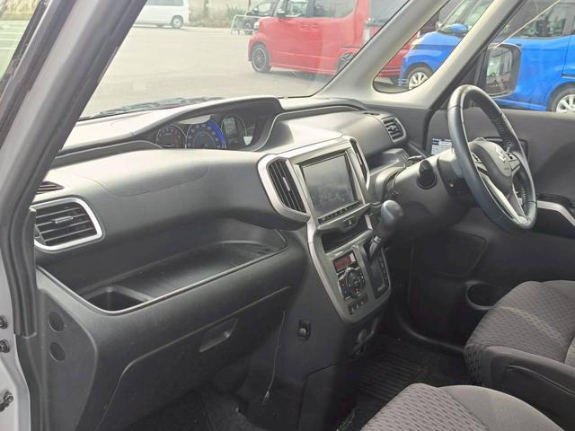 ソリオ ハイブリッドＭＺ　ＳＤナビ　フルセグＴＶ　リアカメラ　スマートキー　ＨＩＤヘッドライト　衝突軽減ブレーキ　両側パワスラ　前後ドラレコ　シートヒーター　Ｂｌｕｅｔｏｏｔｈ　ＡＣＣ　純正１５インチアルミ　ＥＴＣ（39枚目）