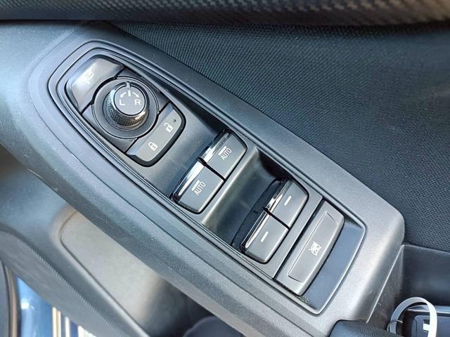 インプレッサスポーツ １．６ｉ－Ｌアイサイト　メモリーナビ　フルセグＴＶ　スマートキー　ＬＥＤヘッドライト　衝突軽減ブレーキ　Ｂｌｕｅｔｏｏｔｈ　ＡＣＣ　社外１６インチアルミ　ＥＴＣ（19枚目）