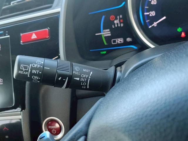 フィットハイブリッド Ｓパッケージ　メモリーナビ　フルセグＴＶ　スマートキー　ＬＥＤヘッドライト　前後ドラレコ　　クルーズコントロール　純正１６インチアルミ　ＥＴＣ（31枚目）