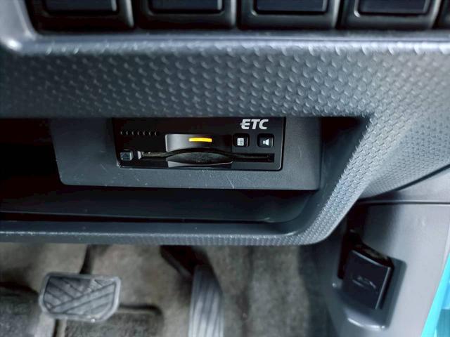 ハスラー Ｘ　メモリーナビ　リアカメラ　スマートキー　ＨＩＤヘッドライト　衝突軽減ブレーキ　Ｂｌｕｅｔｏｏｔｈ　純正１５インチアルミ　社外アルミ（冬タイヤ）積込（27枚目）