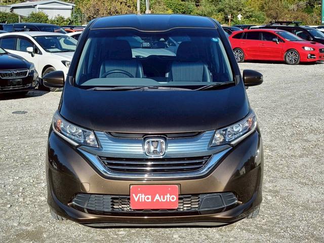 フリード＋ハイブリッド ハイブリッドＥＸ　メモリーナビ　フルセグＴＶ　リアカメラ　スマートキー　ＬＥＤヘッドライト　衝突軽減ブレーキ　両側パワスラ　前ドラレコ　シートヒーター　Ｂｌｕｅｔｏｏｔｈ　ＡＣＣ　純正１５インチアルミ　ＥＴＣ（3枚目）